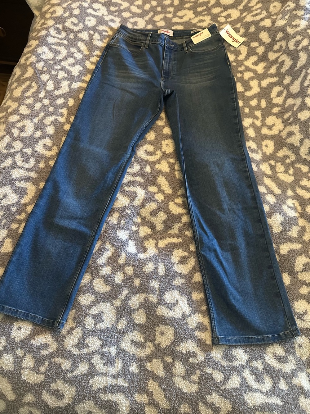 Wrangler High Rise True Straight Fit Jean Stockton Blue NWT Size 10 - Picture 4 of 10